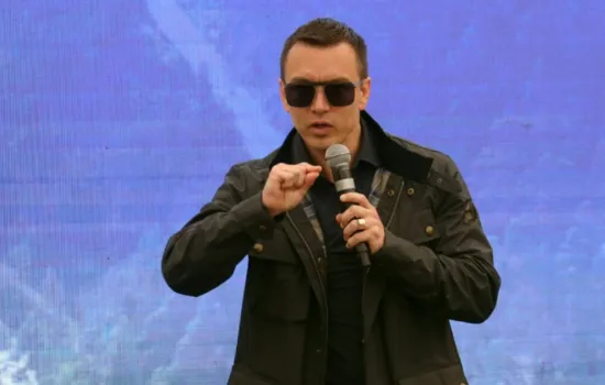 Presidente de Ecuador Daniel Noboa le responde a Petro